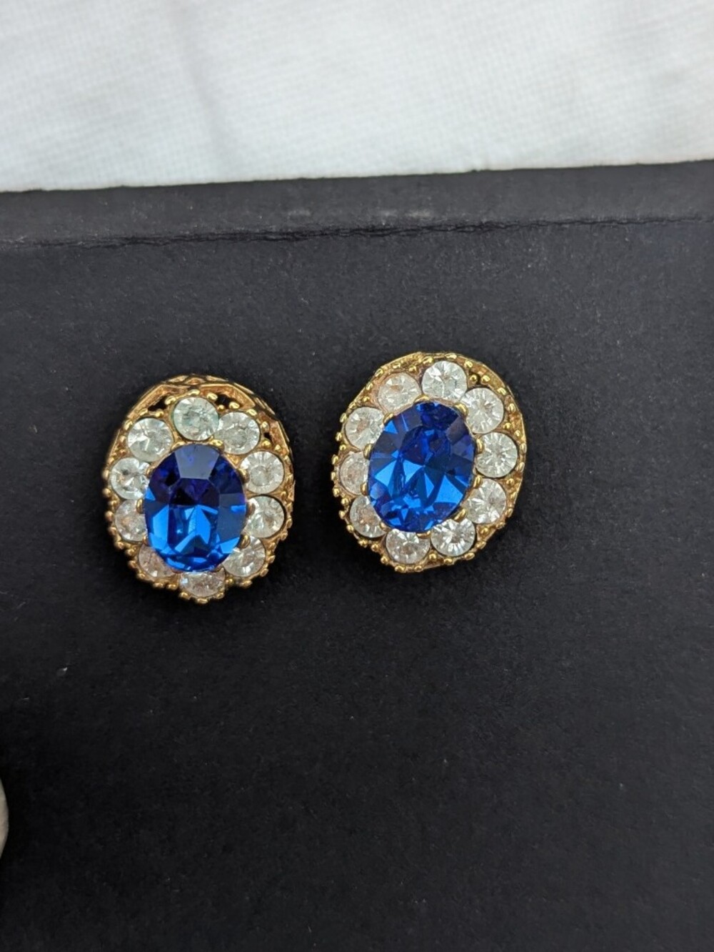 Vintage ADF 4 Piece Set Sapphire And Diamond Colored Crystals - Picture 3 of 10
